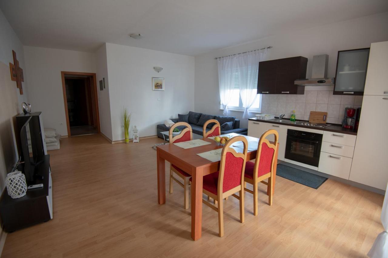 Apartments Mamut Trogir Dış mekan fotoğraf