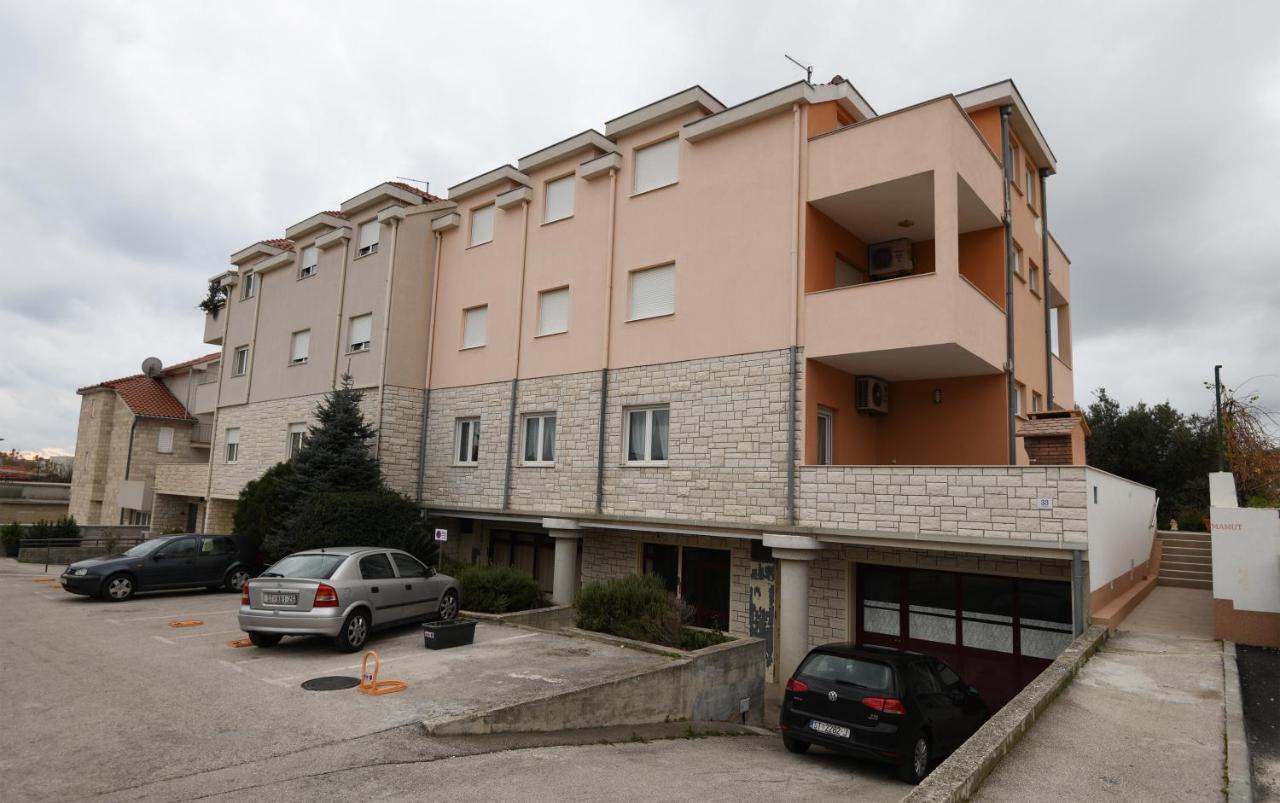 Apartments Mamut Trogir Dış mekan fotoğraf